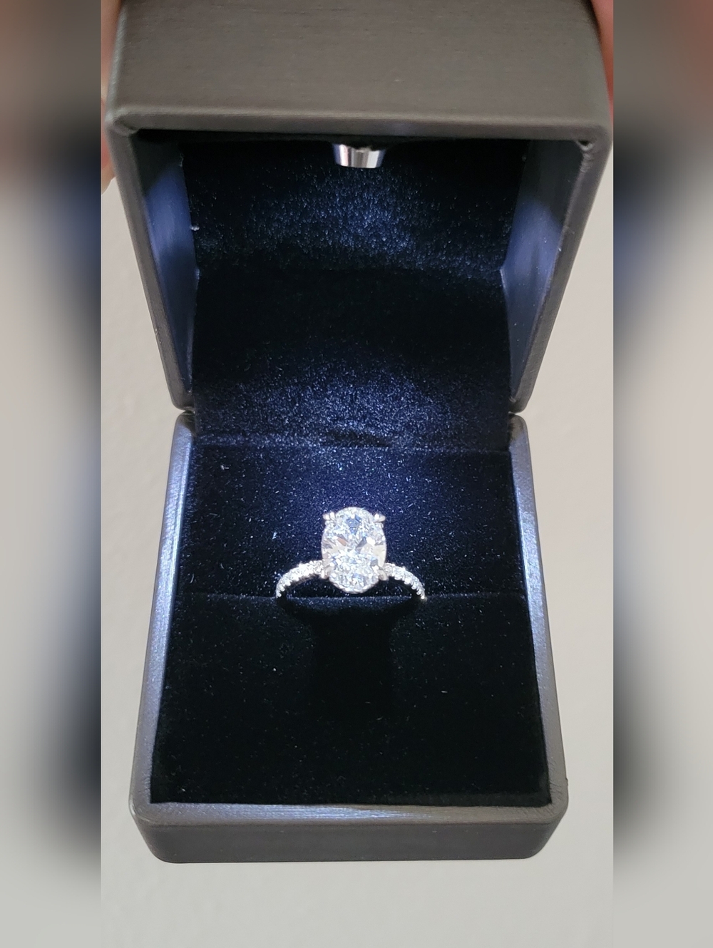 New 3ct Outstanding IGI Certified Lab Grown Diamond, 14k White Gold